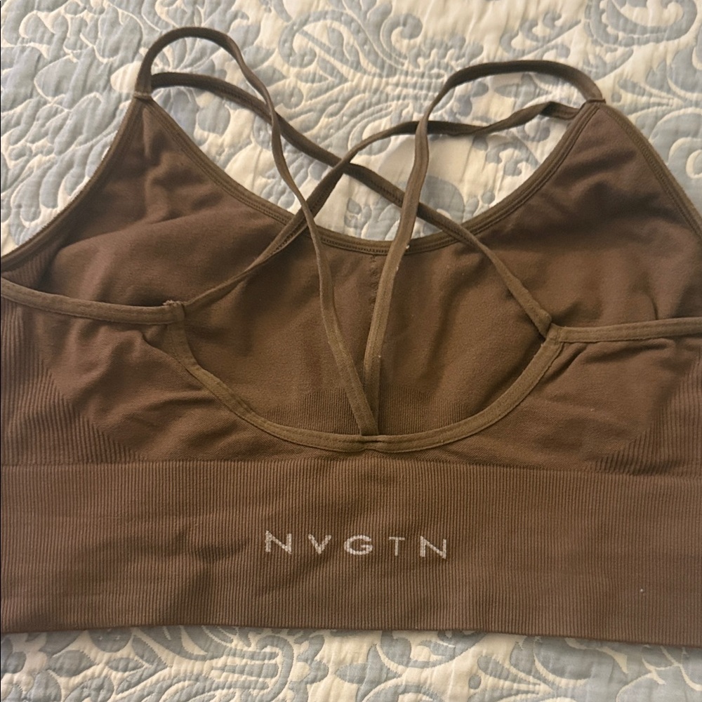 NVGTN Sand Flourish Seamless Bra - Picture 4 of 6